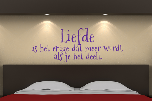KramerStickers - Woonstickers - Muurteksten - Liefde is het enige dat